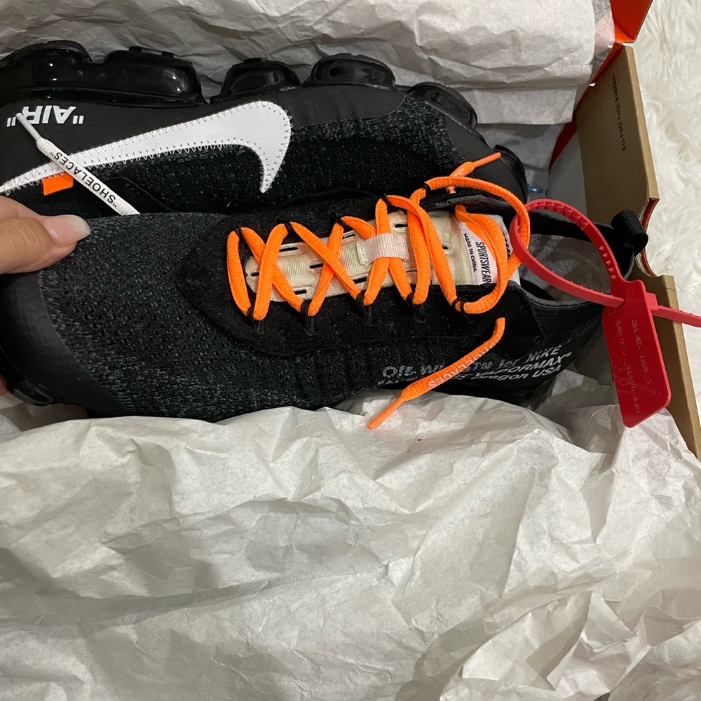 Nike air vapormax off white sneakers - Picture 2 of 7